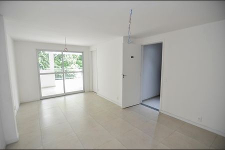 Apartamento à venda com 68m², 1 quarto e sem vagaSala