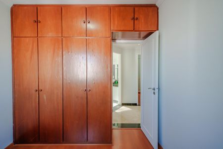 Apartamento à venda com 120m², 3 quartos e 2 vagasQuarto 1
