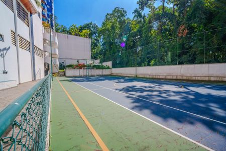 Apartamento à venda com 120m², 3 quartos e 2 vagasÁrea comum - Quadra