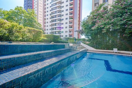 Apartamento à venda com 120m², 3 quartos e 2 vagasÁrea comum - Piscina