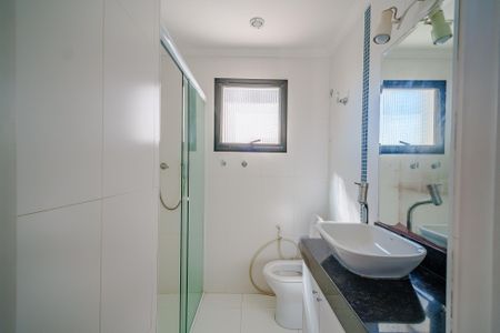 Apartamento à venda com 120m², 3 quartos e 2 vagasBanheiro da Suíte