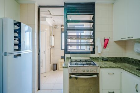 Apartamento à venda com 120m², 3 quartos e 2 vagasCozinha