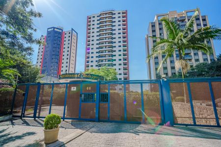 Apartamento à venda com 120m², 3 quartos e 2 vagasFachado do condomínio