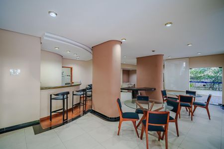 Apartamento à venda com 120m², 3 quartos e 2 vagasÁrea comum - Salão de festas
