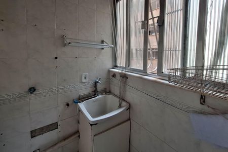 Apartamento à venda com 135m², 3 quartos e 1 vagaÁrea de Serviço
