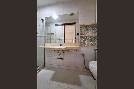 Apartamento à venda com 135m², 3 quartos e 1 vagaBanheiro da Suíte 1