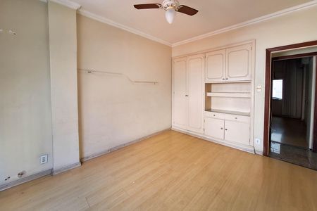 Apartamento à venda com 135m², 3 quartos e 1 vagaQuarto 2