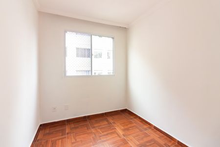 Quarto 2 de apartamento para alugar com 2 quartos, 44m² em Jardim Boa Vista (zona Oeste), Osasco