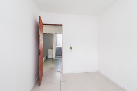 Quarto 1 de casa de condomínio para alugar com 2 quartos, 45m² em Vila Campanela, São Paulo