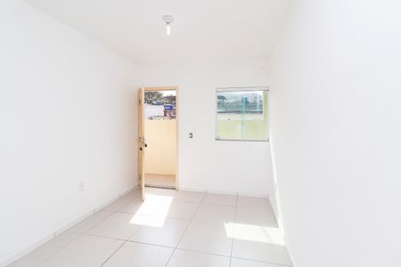 Sala de casa de condomínio para alugar com 2 quartos, 45m² em Vila Campanela, São Paulo