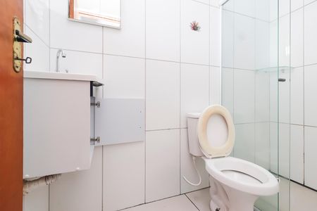 Casa de condomínio para alugar com 45m², 2 quartos e sem vagaBanheiro