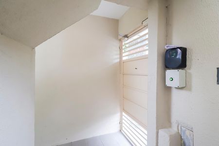 Casa de condomínio para alugar com 45m², 2 quartos e sem vagaEntrada