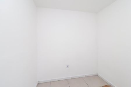 Quarto 2 de casa de condomínio para alugar com 2 quartos, 45m² em Vila Campanela, São Paulo