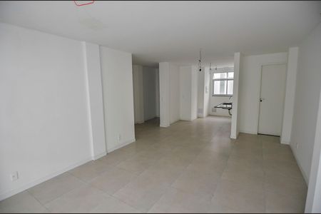 Apartamento à venda com 73m², 1 quarto e 1 vaga Apartamento à venda com 73m², 1 quarto e 1 vagaSala