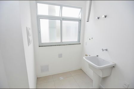 Apartamento à venda com 73m², 1 quarto e 1 vaga Apartamento à venda com 73m², 1 quarto e 1 vagaÁrea de Serviço