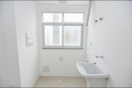 Apartamento à venda com 73m², 1 quarto e 1 vaga Apartamento à venda com 73m², 1 quarto e 1 vagaÁrea de Serviço