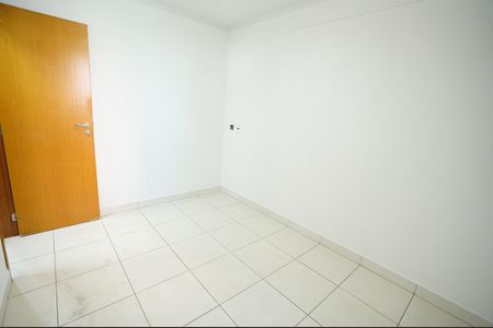 Apartamento para alugar com 68m², 2 quartos e 1 vaga