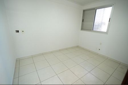 Apartamento para alugar com 68m², 2 quartos e 1 vaga