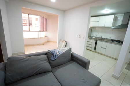 Apartamento para alugar com 68m², 2 quartos e 1 vaga