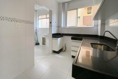 Apartamento à venda com 70m², 2 quartos e 1 vaga Apartamento à venda com 70m², 2 quartos e 1 vagaCozinha
