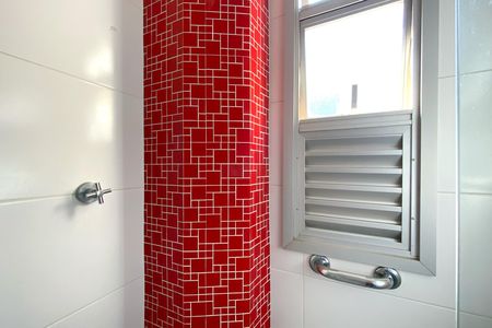 Apartamento à venda com 70m², 2 quartos e 1 vaga Apartamento à venda com 70m², 2 quartos e 1 vagaBanheiro da Suíte 1