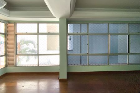 Sala de apartamento à venda com 2 quartos, 70m² em Sion, Belo Horizonte