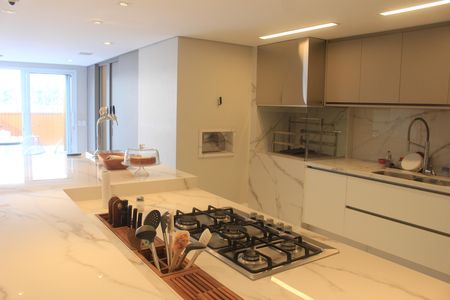Apartamento à venda com 302m², 4 quartos e 3 vagasCozinha