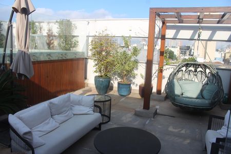 Apartamento à venda com 302m², 4 quartos e 3 vagasQuintal