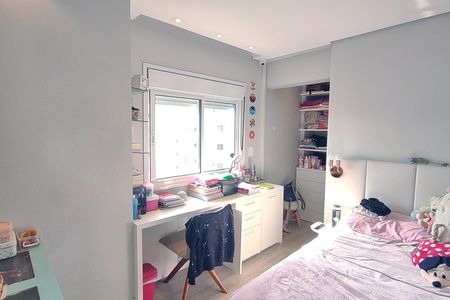 Apartamento à venda com 302m², 4 quartos e 3 vagas Apartamento à venda com 302m², 4 quartos e 3 vagasSuíte 2