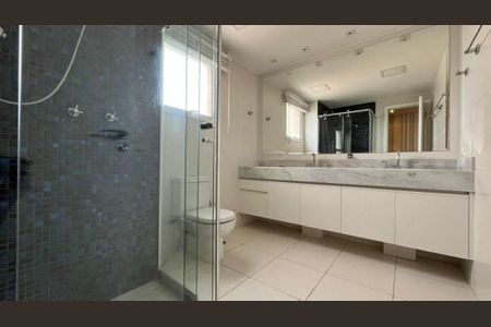 Apartamento à venda com 3 quartos, 189m² em Cambuí, Campinas