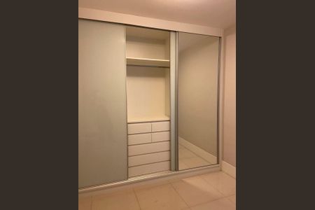Apartamento à venda com 70m², 2 quartos e 2 vagas