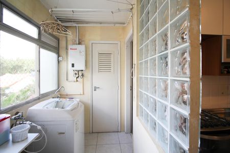 Apartamento à venda com 94m², 3 quartos e 1 vagaÁrea de Serviço