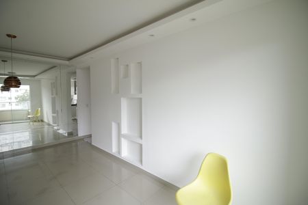 Sala de apartamento para alugar com 2 quartos, 50m² em Taquara, Rio de Janeiro