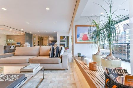 Apartamento à venda com 3 quartos, 244m² em Jardim Luzitania, São Paulo