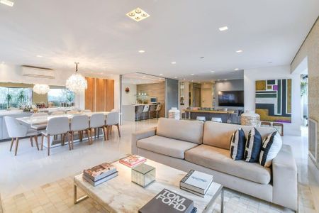 Apartamento à venda com 3 quartos, 244m² em Jardim Luzitania, São Paulo
