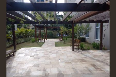 Apartamento à venda com 72m², 2 quartos e 2 vagas