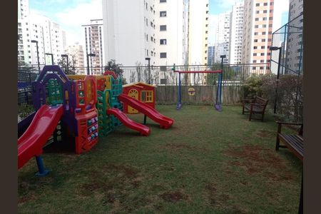 Apartamento à venda com 72m², 2 quartos e 2 vagas