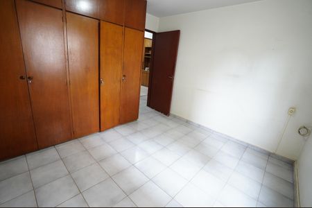 Apartamento para alugar com 72m², 3 quartos e 1 vaga