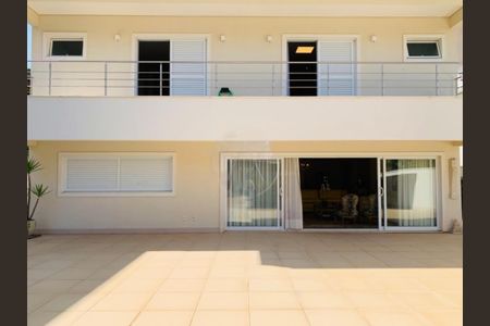 Casa de condomínio à venda com 482m², 5 quartos e 6 vagas