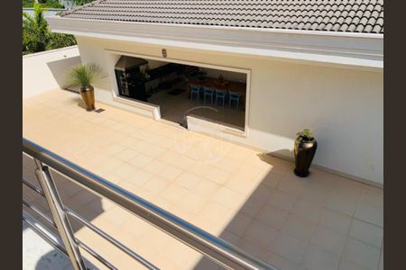 Casa de condomínio à venda com 482m², 5 quartos e 6 vagas