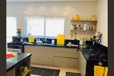 Casa de condomínio à venda com 482m², 5 quartos e 6 vagas