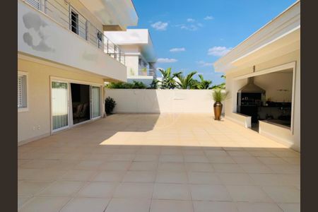 Casa de condomínio à venda com 482m², 5 quartos e 6 vagas
