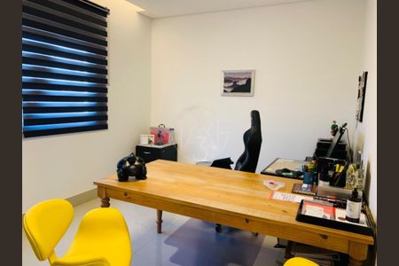 Casa de condomínio à venda com 482m², 5 quartos e 6 vagas