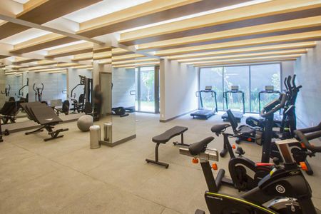 Apartamento à venda com 41m², 2 quartos e 1 vaga Apartamento à venda com 41m², 2 quartos e 1 vagaÁrea comum - Academia