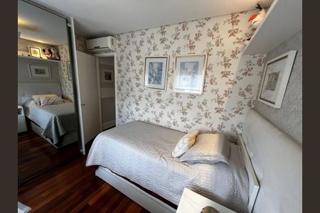 Apartamento à venda com 163m², 3 quartos e 4 vagas