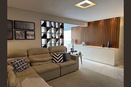 Apartamento à venda com 84m², 3 quartos e 2 vagas