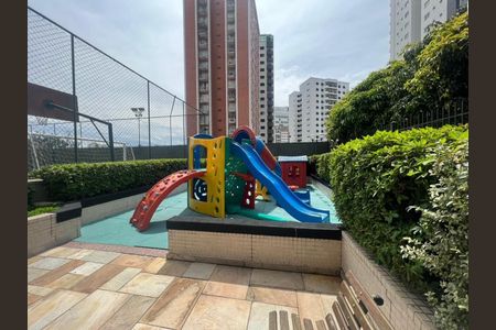 Apartamento à venda com 126m², 3 quartos e 2 vagas