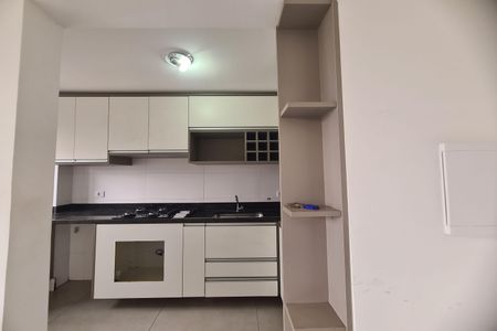 Apartamento para alugar com 50m², 2 quartos e 1 vaga Apartamento para alugar com 50m², 2 quartos e 1 vagaCozinha e Área de Serviço
