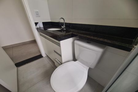 Apartamento para alugar com 50m², 2 quartos e 1 vaga Apartamento para alugar com 50m², 2 quartos e 1 vagaBanheiro