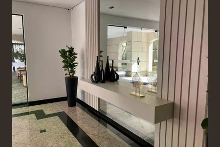 Apartamento à venda com 66m², 2 quartos e 1 vaga